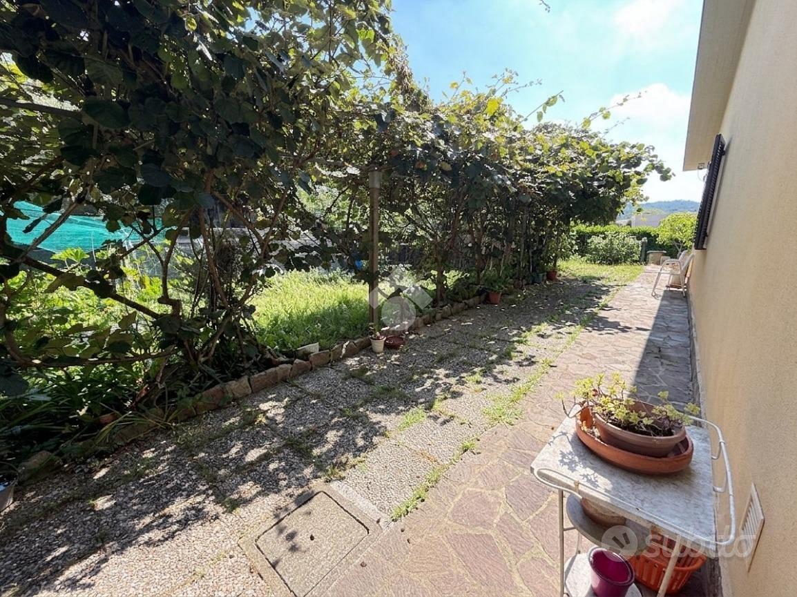 Casa – Calco, Scagnello - Altro