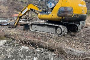 Escavatore 30q komatsu