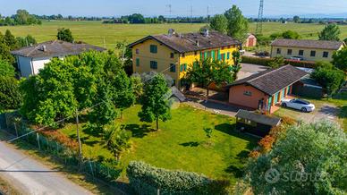 CASA SEMINDIPENDENTE A SOLIERA