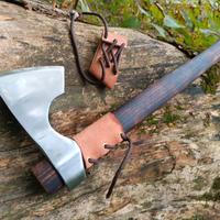 Ascia accetta bushcraft artigianale per trekking