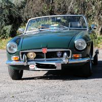 Auto d'epoca MG-B Anno 1969