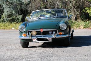 Auto d'epoca MG-B Anno 1969