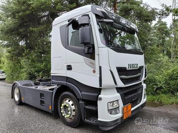 Trattore Stralis 480