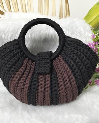 Borsa all uncinetto 