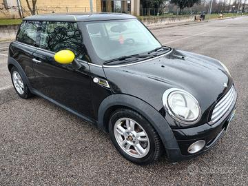 Mini Cooper 2012 benzina GPL 