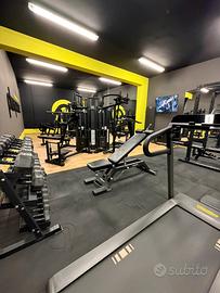 HOME GYM PROFESSIONALE COMPLETA- PARI AL NUOVO
