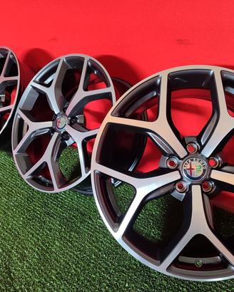 Cerchi Alfa Romeo Giulia Originali 8Jx19 - 9Jx19