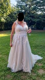 abito da sposa color cipria