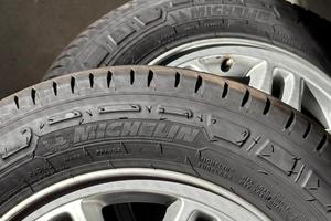 Cerchi in lega Mercedes gommate Michelin 