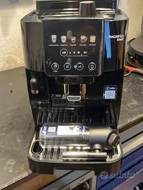 DeLonghi Nero Macchina da Caffè Automatica Magnifi