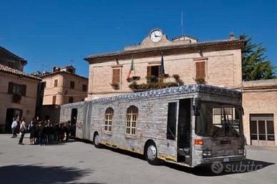 BUS MUSEO ITINERANTE DELLA SCUOLA ANTICA DELL'800