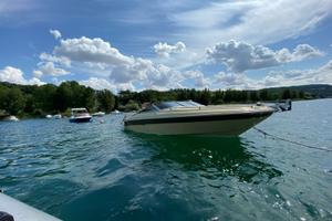 Sea Ray 200