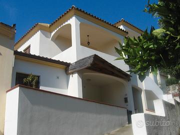 Nuovo Immobile 4 vani + terrazzo a Posada (NU)