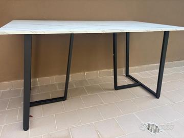 Tavolo effetto marmo - nuovo