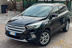 Ford Kuga 1.5 TDCI 120 CV S&S 2WD Titanium