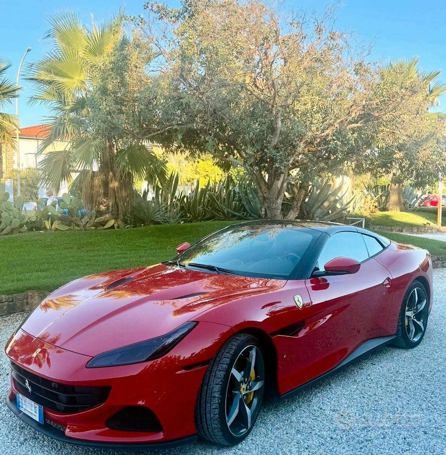 FERRARI Portofino