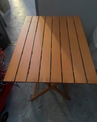 Tavolino in legno