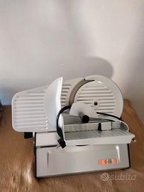 Affettatrice Essegielle 250