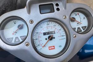 Scooter Aprilia Scarabeo 150