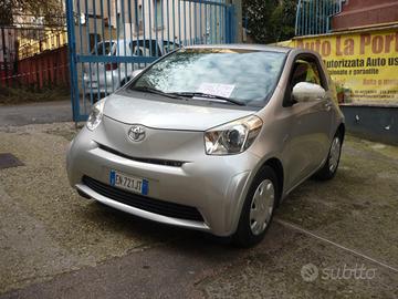 Toyota iQ 1.0 Lounge