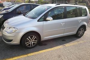VW TOURAN 1.9 TDI