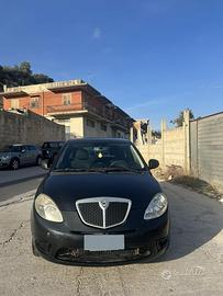 Lancia Ypsilon 2010