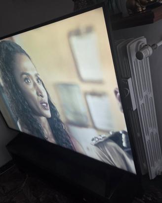 Televisore Hisense 65"