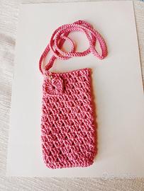 PORTACELLULARE FATTO A MANO ALL'UNCINETTO 