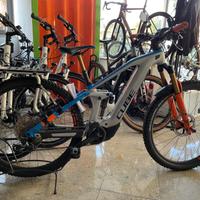 E-Bike Cube Stereo ActionTeam Km616 reali