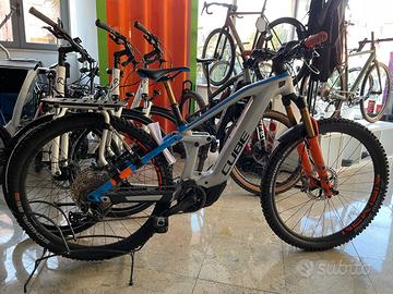 E-Bike Cube Stereo ActionTeam Km616 reali