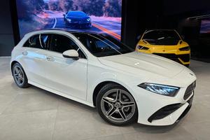 MERCEDES-BENZ A 180 Automatic AMG Line Premium