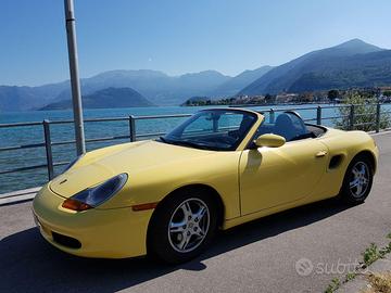Porsche Boxster 986 giallo originale
