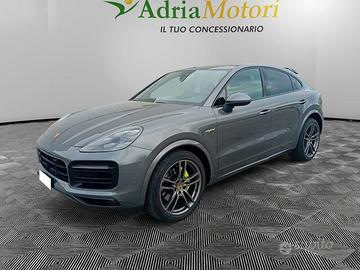 Porsche Cayenne Coupè Cayenne Coupe 3.0 e-hyb...