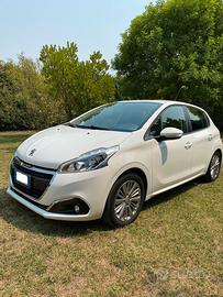 Peugeot 208 Blue HDI 75 Active