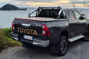 Toyota Hilux Executive