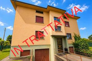 4 LOCALI A BREMBATE DI SOPRA