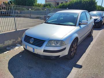 VW PASSAT 1.9 TDI 130CV AUTOMATICA TIPTRONIC