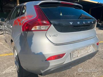 Ricambi usati per Volvo V40 1.6 D2 del 2013