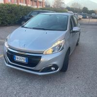 Peugeot 208 82 5 porte Allure SI NEOPATENTATI