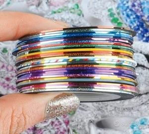 Strisce Nail Art Unghie