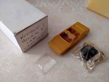 RECORD Kit 1:43 Ferrari Mondial 8 1980 Cabriolet