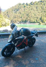 KTM 1290 SuperDuke GT