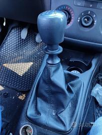 Leva cambio FIAT GRANDE PUNTO 1242cc benz 2011
