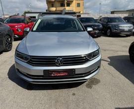 VOLKSWAGEN Passat Variant 2.0 TDI DSG Executive