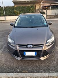 Ford focus titanium 