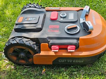 WORX Landroid M Plus WR165E + ACS – €400