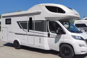 Adria CORAL XL 660 SL mansardato