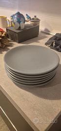Set piatti carrefour grigio/celeste