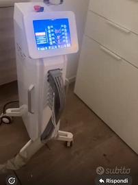 Lettino massaggio professionale e pressoterapia