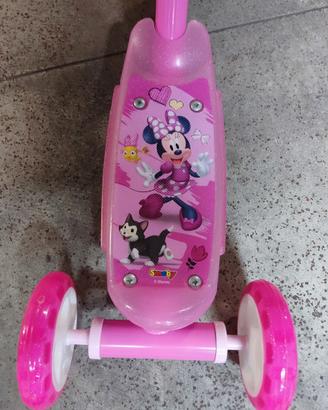Monopattino Minnie 
